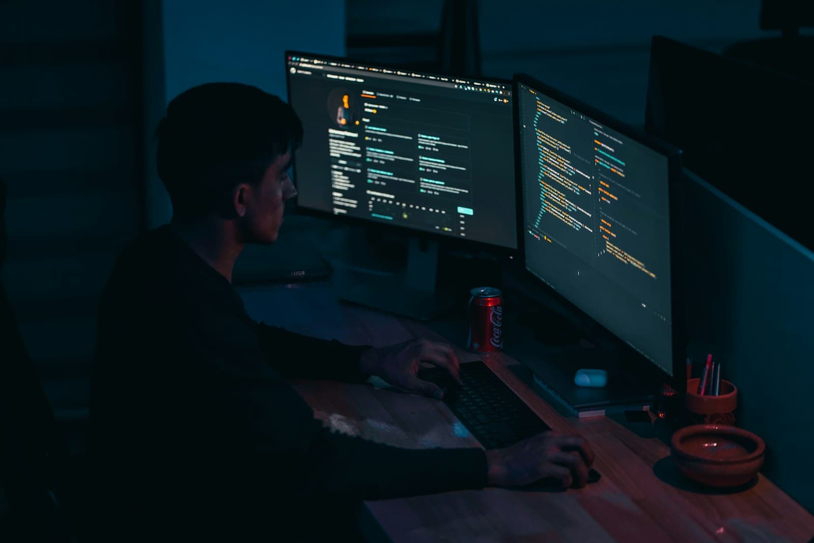 Branded Types في TypeScript للمحترف: امنع خلط الـ IDs compile-time