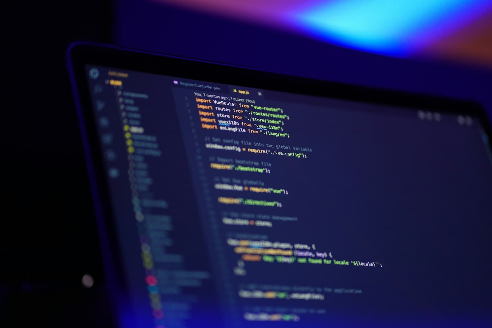 Web Workers في JavaScript للمتوسط: شغّل عمليات ثقيلة بدون ما تجمّد المتصفح