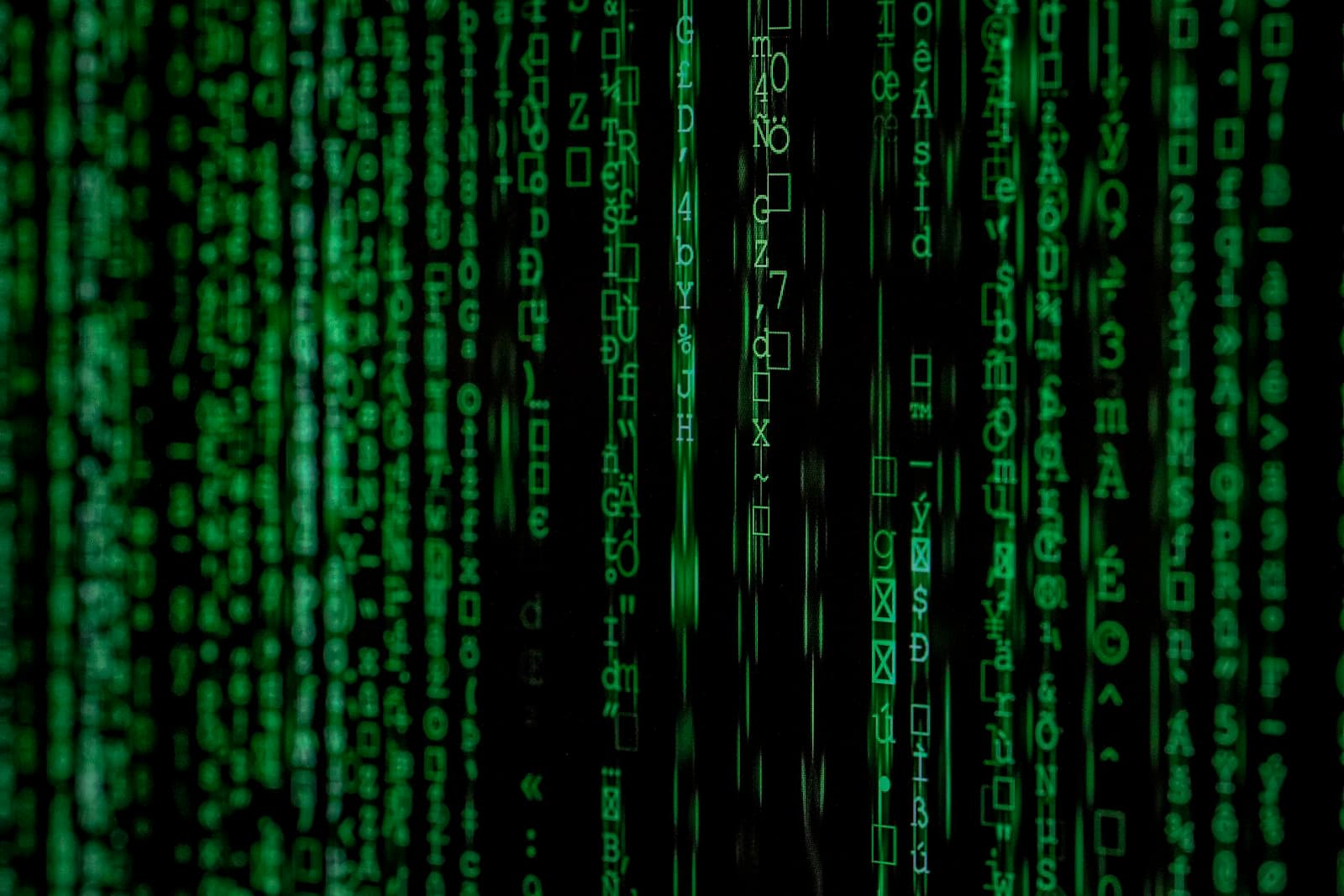Tokenization للمبتدئ: ليه نفس الكلام بالعربي بيتكلف 3x من الإنجليزي على Claude